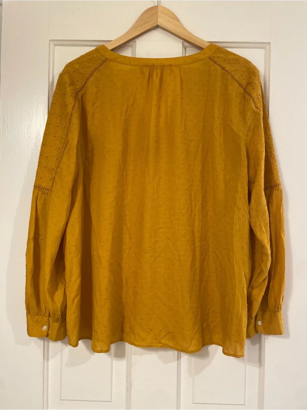 LOFT Mustard Yellow Swiss Dot Embroidered V-Neck Boho Blouse Size XXL